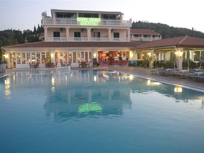 Alkyon Beach Hotel Agios Georgios Pagon Exterior foto